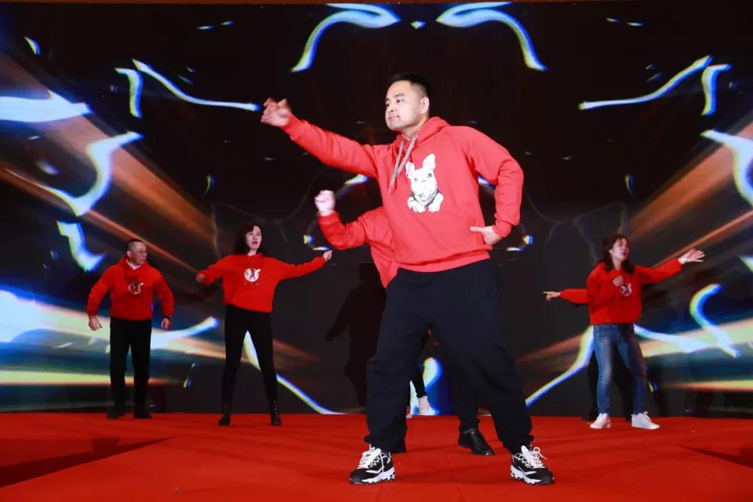 熱烈慶祝“變革創新 揚帆未來”北京中成康富2019年合伙人年會勝利召開 熱烈慶祝“變革創新 揚帆未來”北京中成康富2019年合伙人年會勝利召開